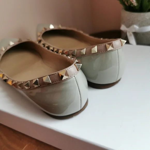 Valentino Garavani Rockstud patent leather ballet flats - Picture 4 of 8